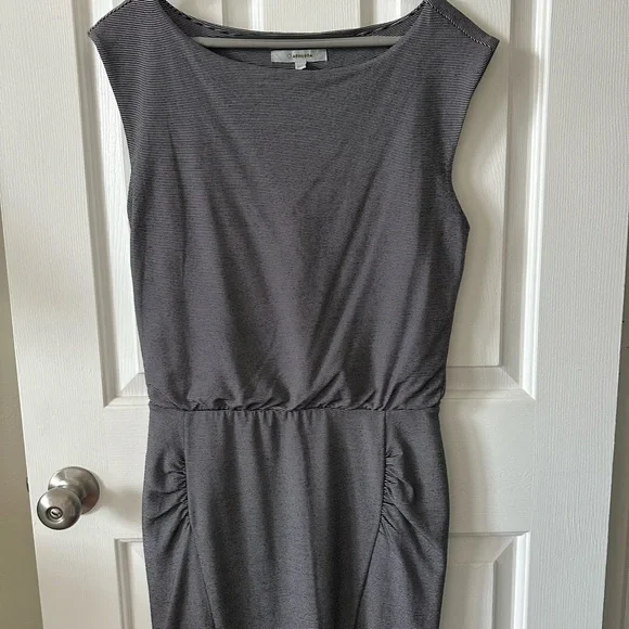 #7 ATHLETA Dress XSP Navy/White tiny stripes Boat Neck, Sleeveless, Lined - Picture 6 of 15